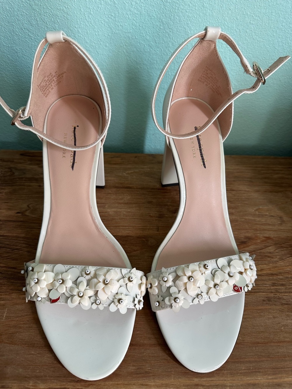 Kate Spade Paradisi Chunky Block Heel Size 9.5 Beaded Floral Optic White NEW